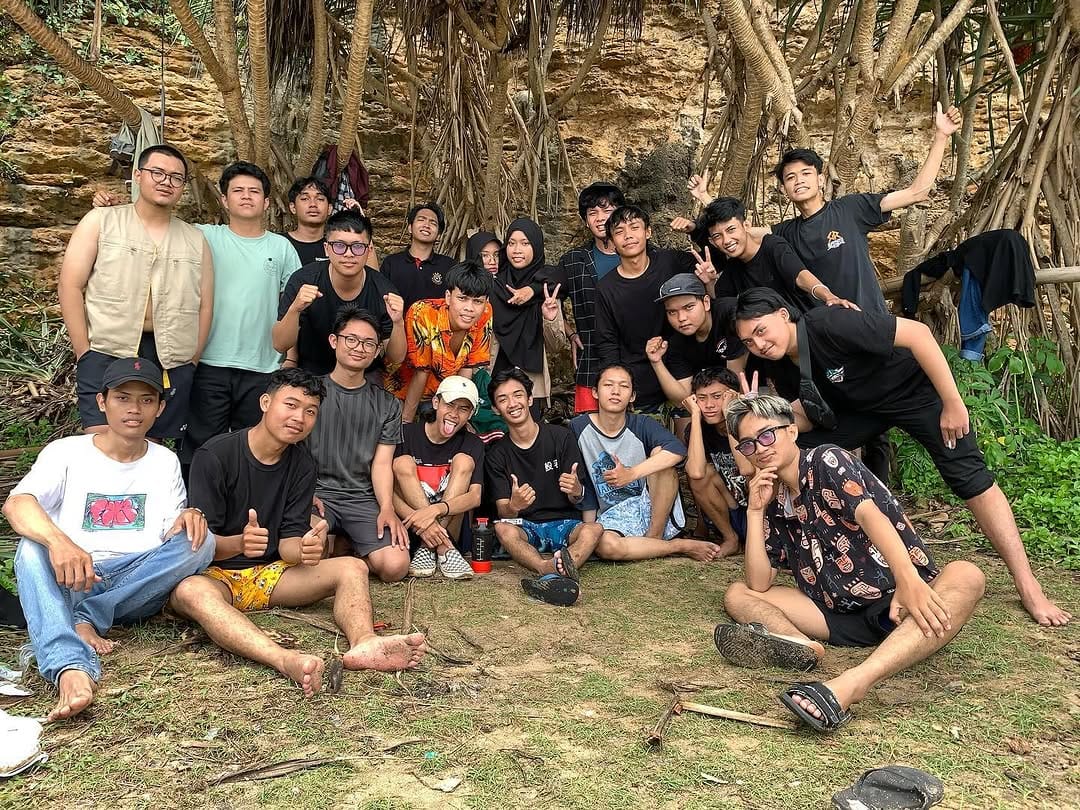 Post 2 by Erico Rizky Febarian on Instagram (image)