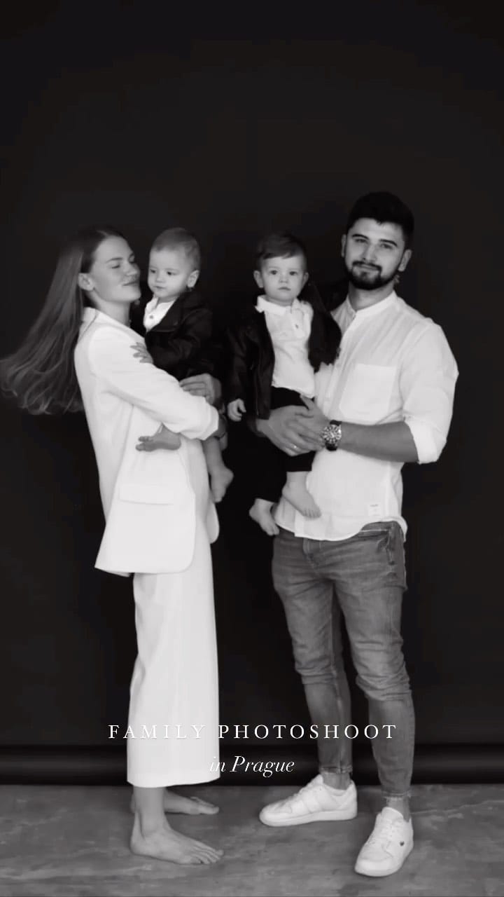 Post 10 by Victoria Samus, Photographer in Prague on Instagram (video)