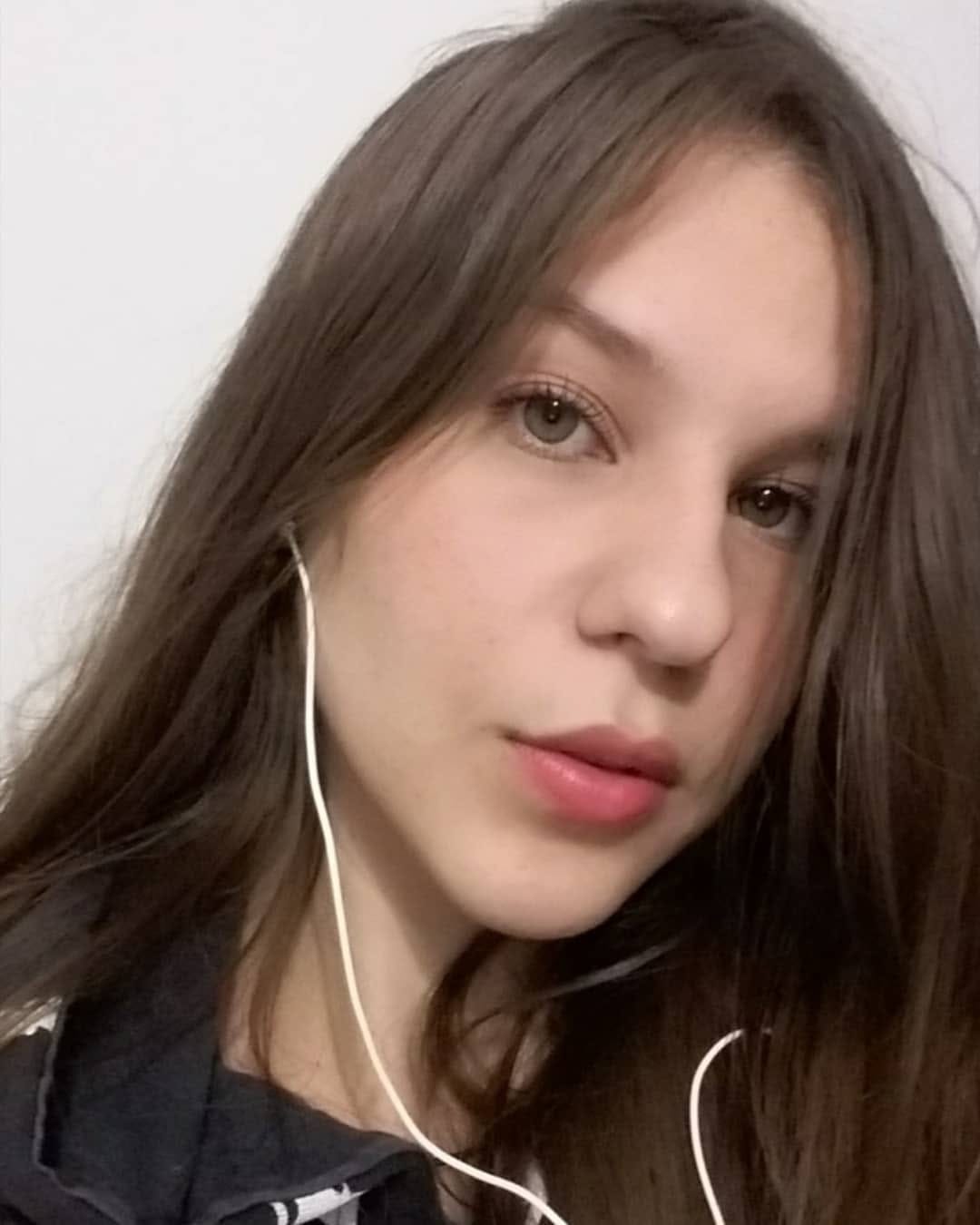 Post 7 by Gamer Girls Pwr on Instagram (carousel)