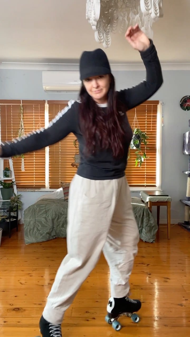 Post 5 by Ange Maloney on Instagram (video)