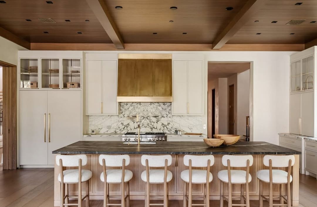 Post 8 by The House of Porter | LA Luxury Real Estate & Design Co. on Instagram (image)
