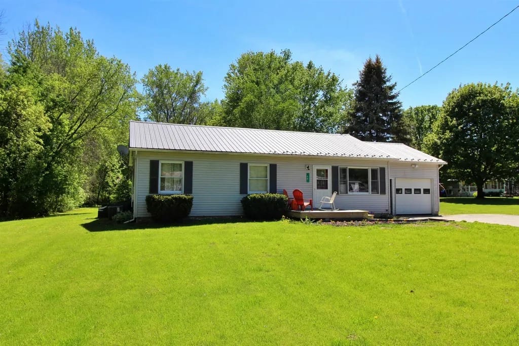 Post 2 by Coldwell Banker Islands Realty on Instagram (carousel)