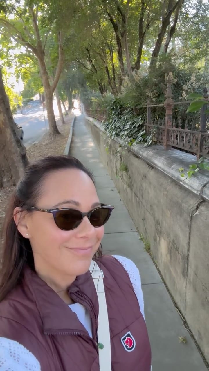 Post 7 by Larissa | Mindfulness | Yoga | Ayurveda Practitioner on Instagram (video)