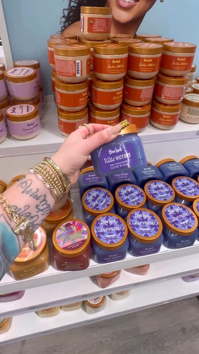 Post 8 by victoria jade on Instagram (video)