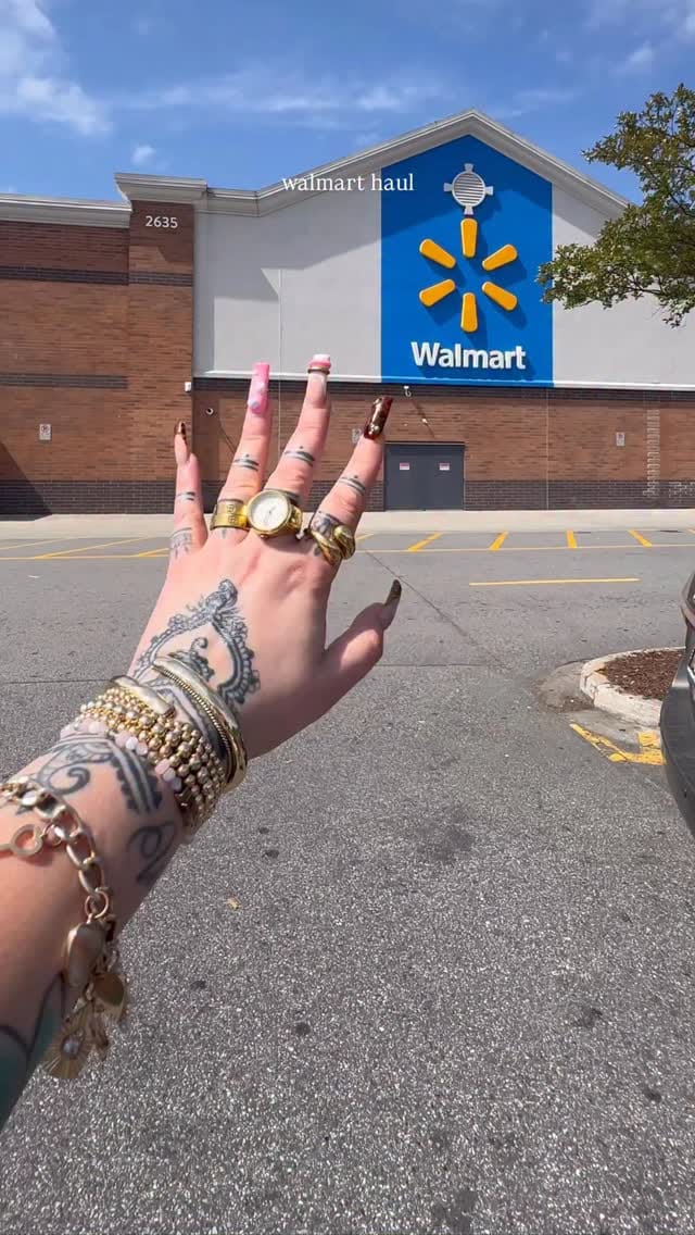 Post 7 by victoria jade on Instagram (video)