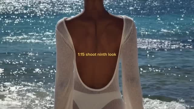 Post 7 by Ella Elesa on Instagram (video)