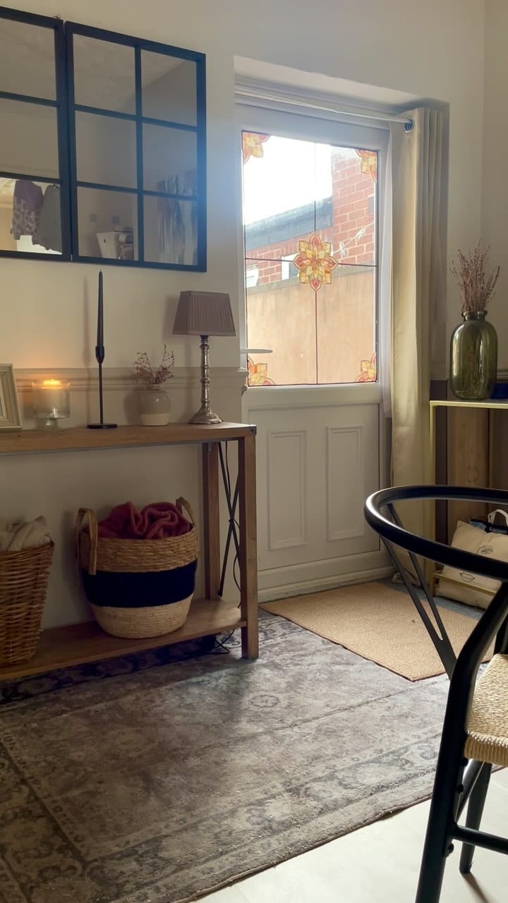 Post 5 by At Home With L on Instagram (video)