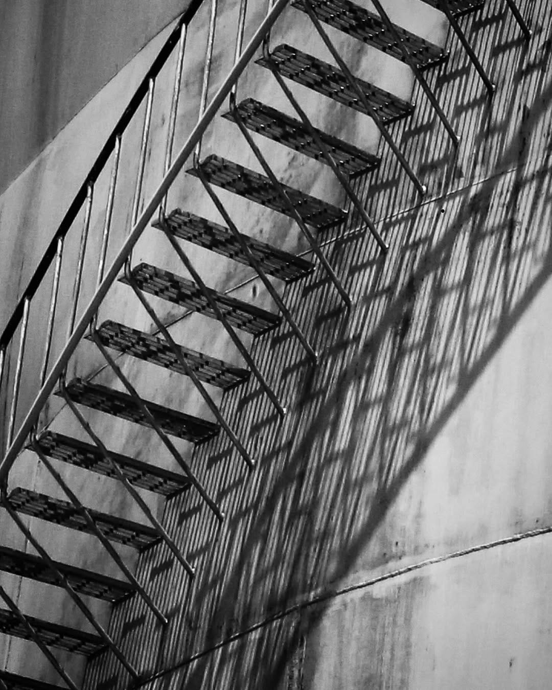Post 10 by Roger Thomas on Instagram (image)
