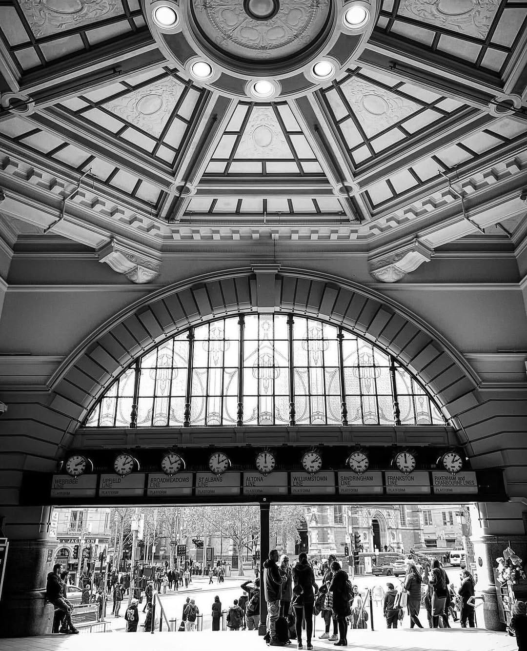 Post 6 by Roger Thomas on Instagram (image)