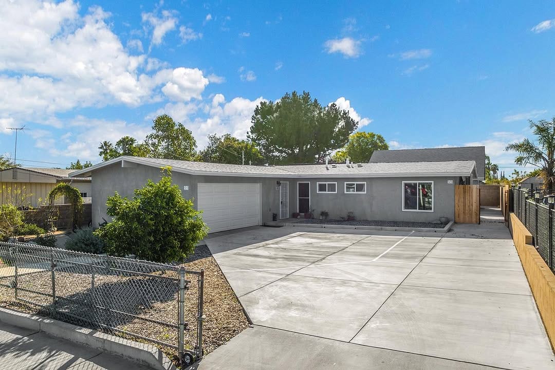Post 5 by Joel Gramm | Realtor on Instagram (carousel)
