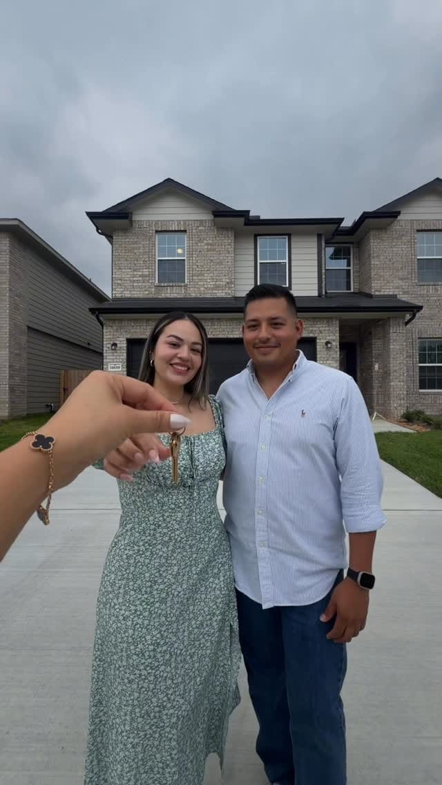 Post 3 by Andrea Ariza | Houston Realtor ® on Instagram (video)