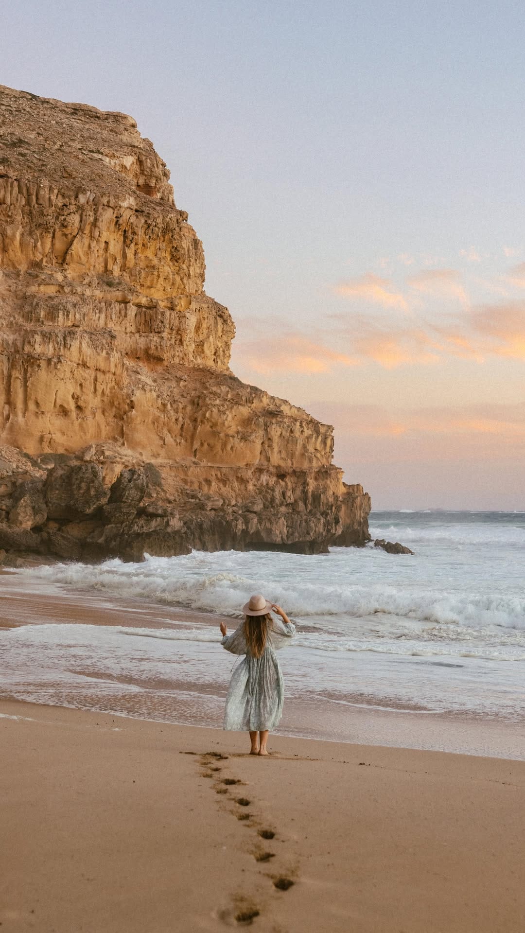 Post 10 by Annie Catford - Adelaide family photographer on Instagram (video)