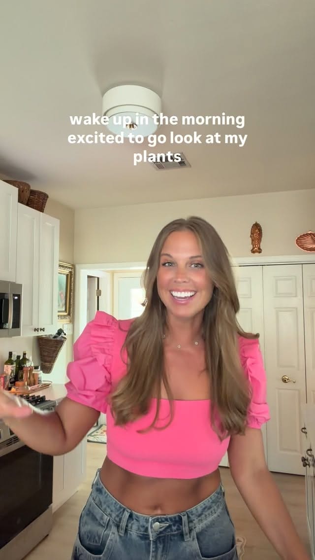 Post 2 by Hope Brandt, Registered Dietitian on Instagram (video)