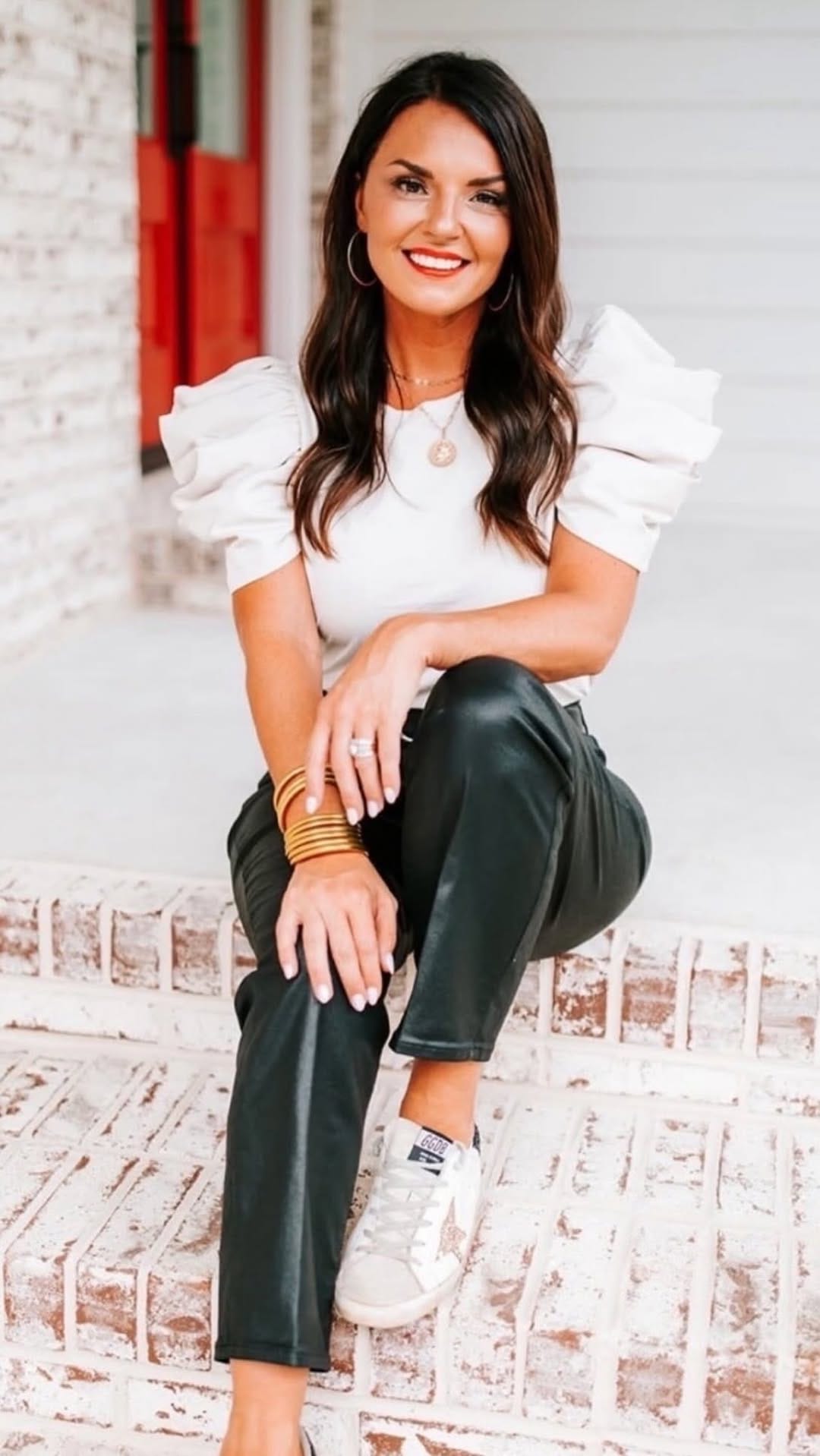 Post 3 by Terri Tarver | Georgia Realtor on Instagram (video)