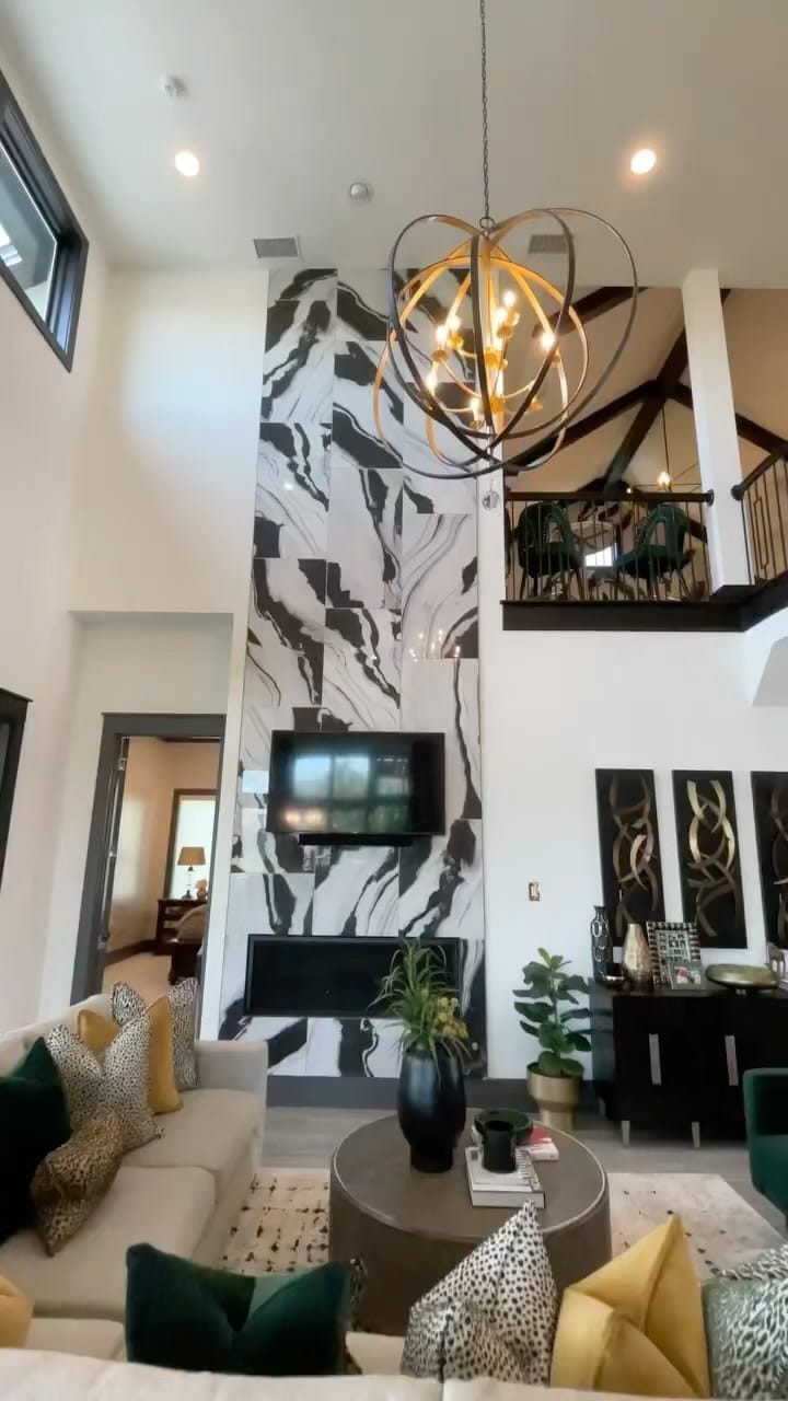 Post 9 by Diamond Real Estate Group on Instagram (video)