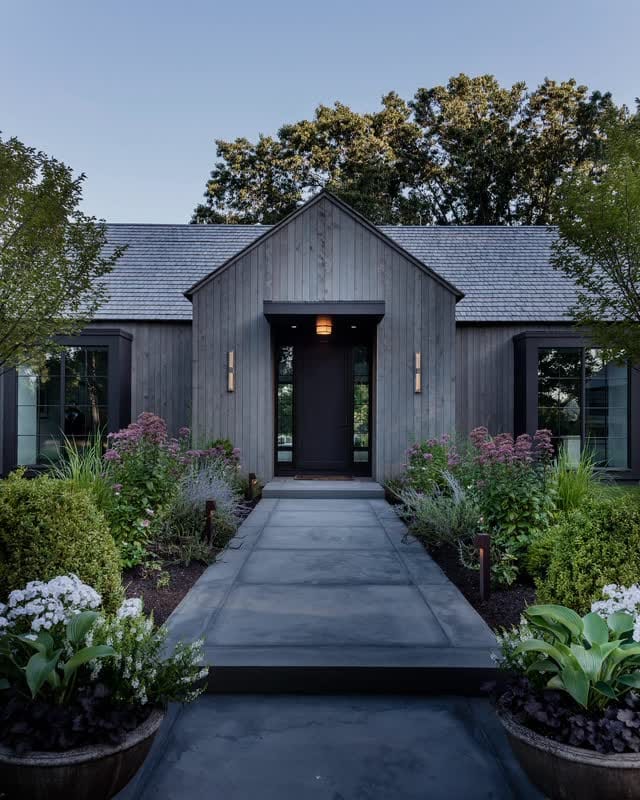 Post 5 by Brookes + Hill Custom Builders on Instagram (video)