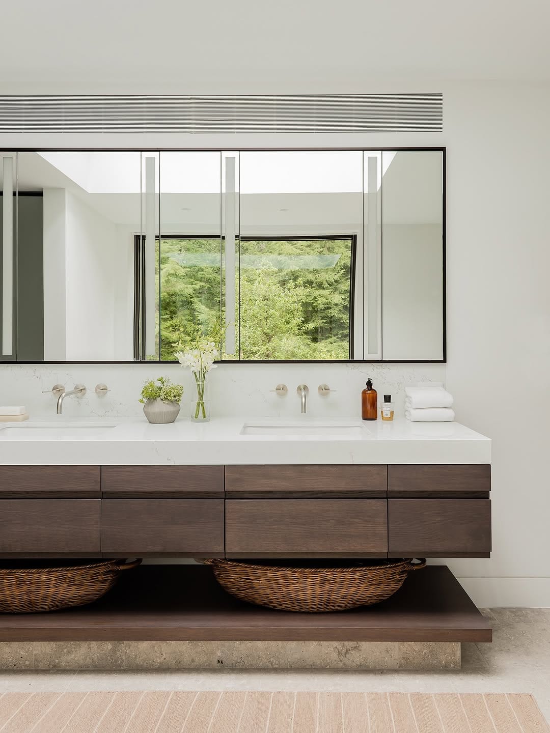 Post 7 by Brookes + Hill Custom Builders on Instagram (image)