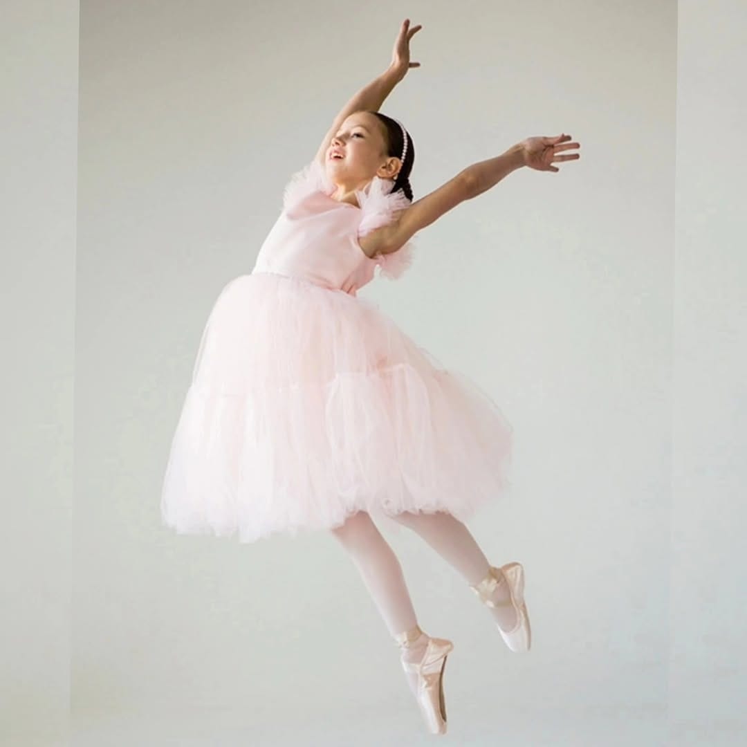 Post 4 by Dolce Vita School on Instagram (image)