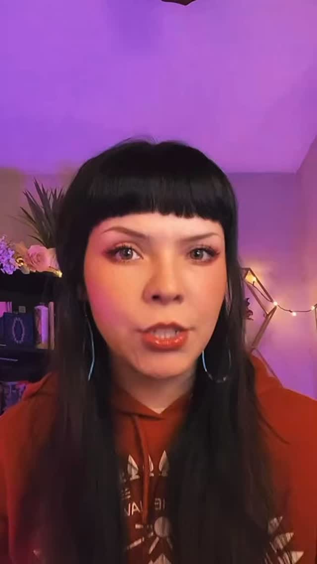 Post 7 by WitchyTwitchy on Instagram (video)
