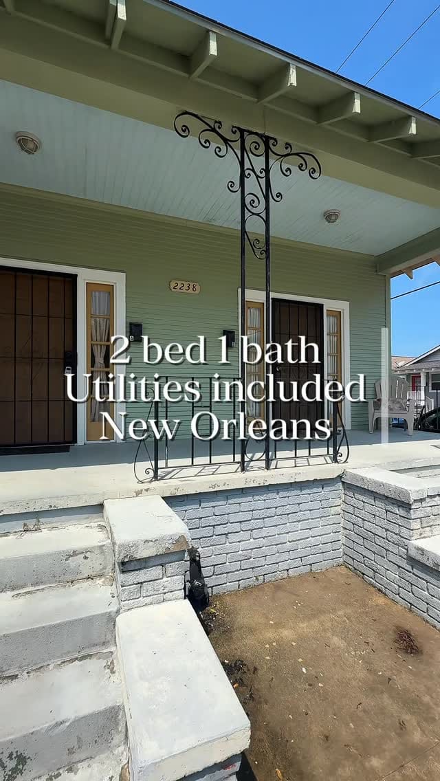 Post 6 by 𝓢𝓾𝓷𝓷𝔂 𝓥𝓮𝓪𝓵 | New Orleans Realtor ®️ on Instagram (video)