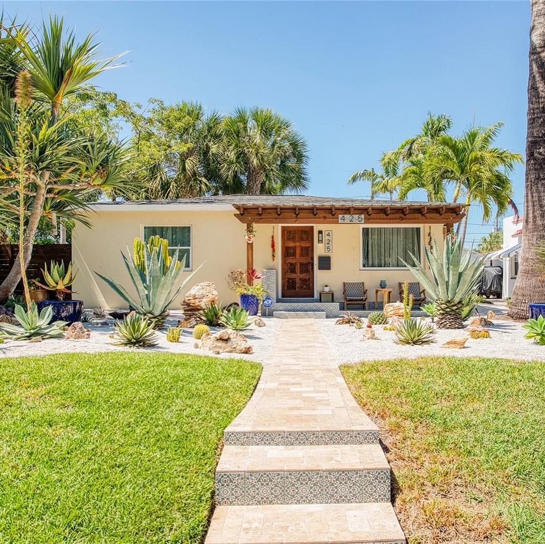 Post 1 by Logan LaFleche | St. Pete Realtor 🍊 on Instagram (carousel)