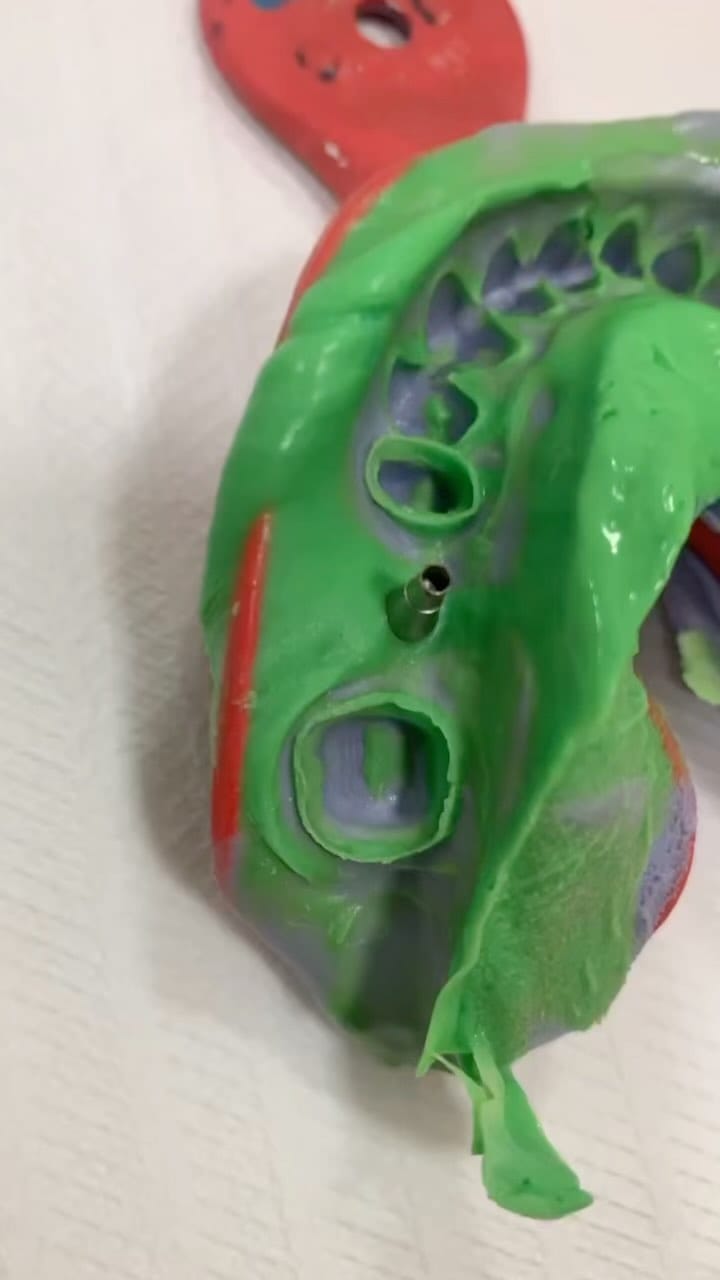 Post 3 by Ricardo Alexandre on Instagram (video)
