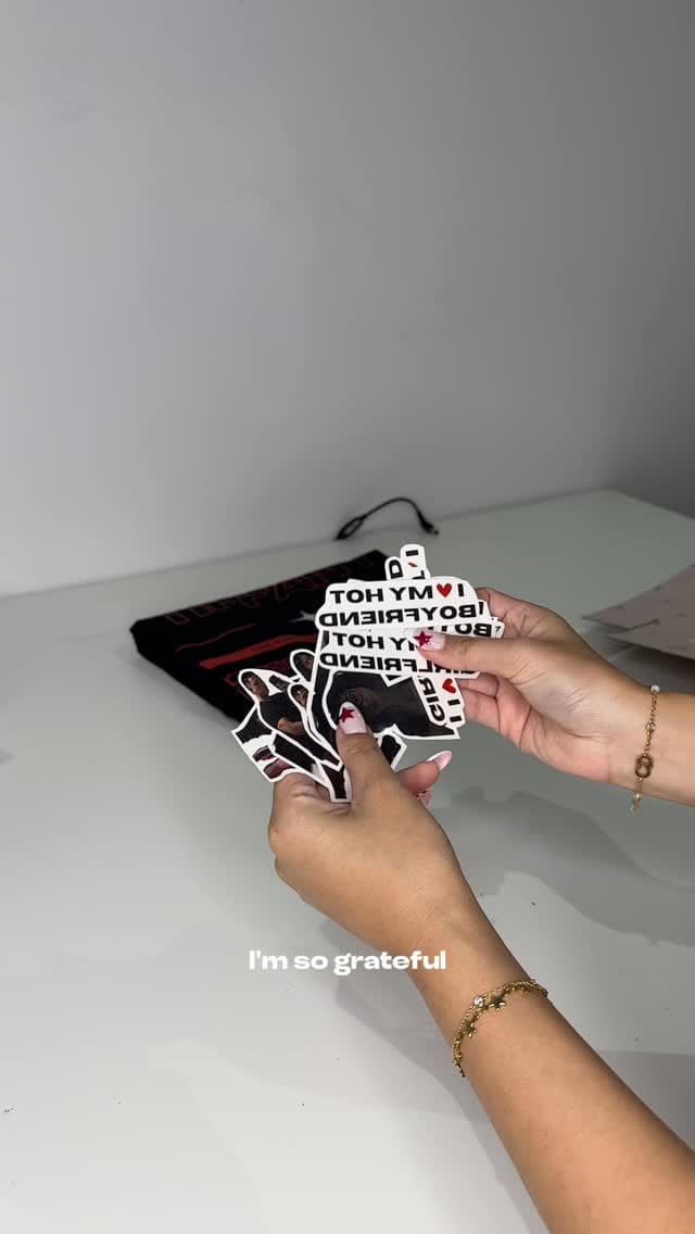 Post 1 by Personalised Gifts Sydney 🎁✨ on Instagram (video)