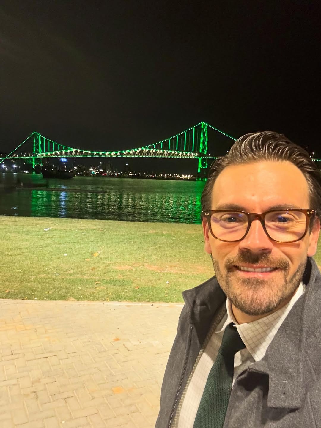 Post 4 by Nelson Silveira Cathcart Jr. on Instagram (image)
