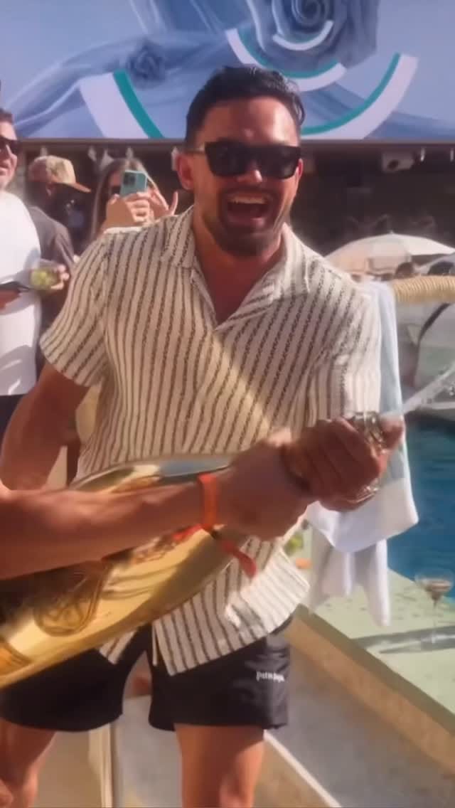 Post 5 by Bryan Lee on Instagram (video)