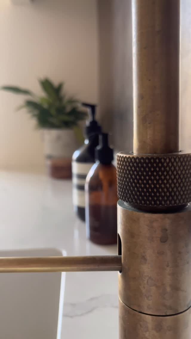 Post 6 by Callerton Kitchens & Interiors on Instagram (video)