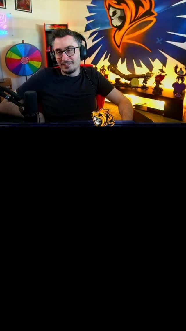 Post 6 by Repaz on Instagram (video)