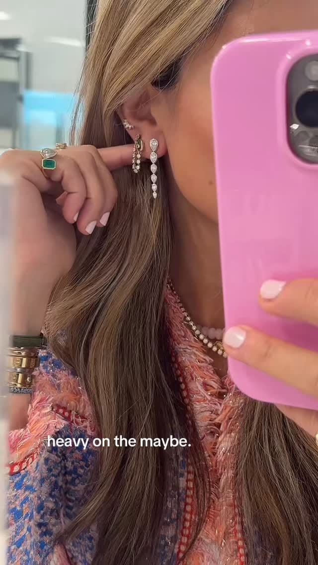 Post 4 by Vasilea Fine Jewelry on Instagram (video)