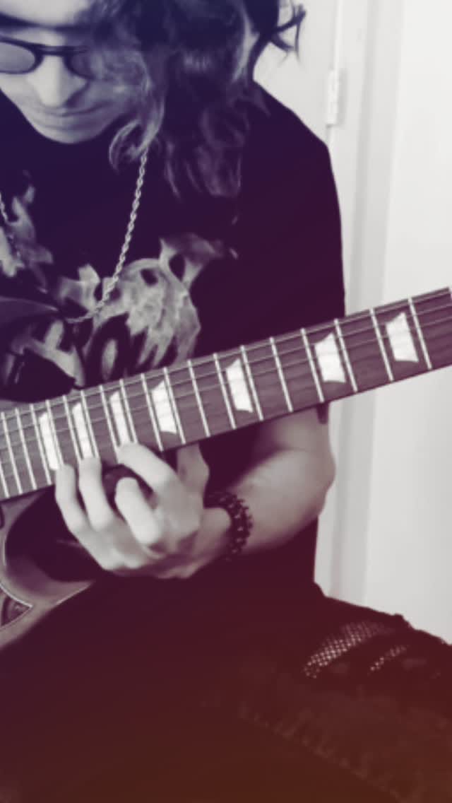 Post 3 by HIGHLAND PARK GUITAR LESSONS on Instagram (video)