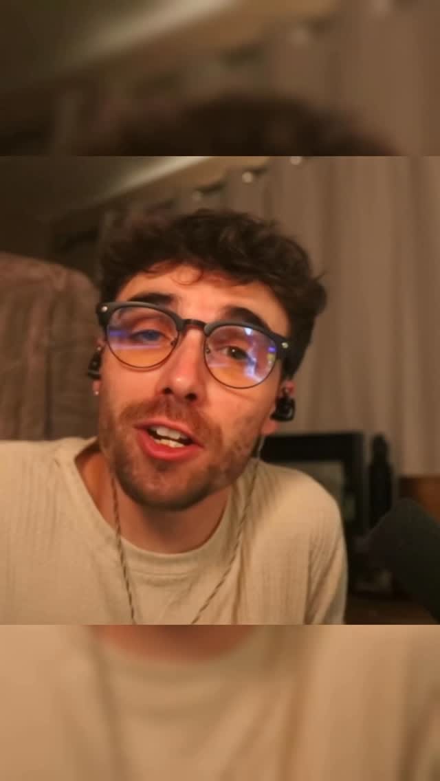 Post 3 by Hollywood2K on Instagram (video)