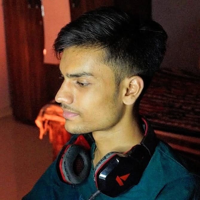 Post 1 by Nikhil Yaduvanshi on Instagram (image)
