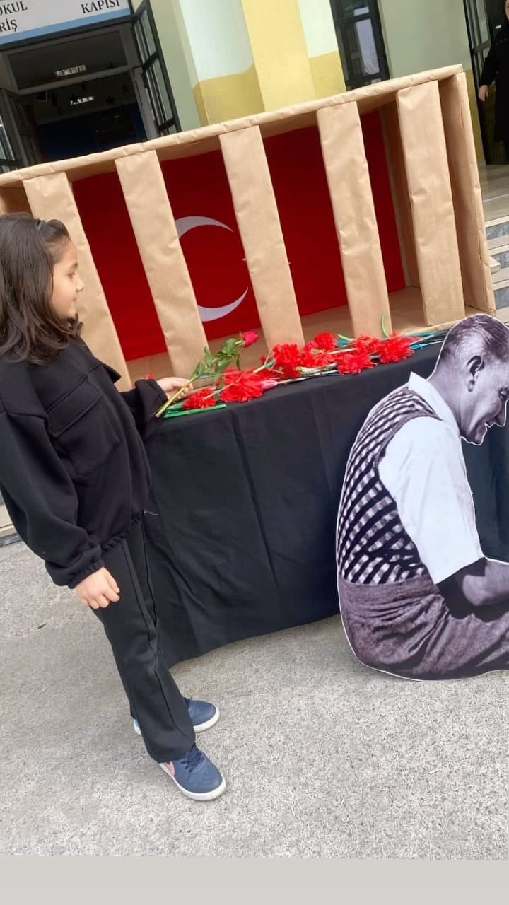Post 3 by Renkli Hayaller on Instagram (video)