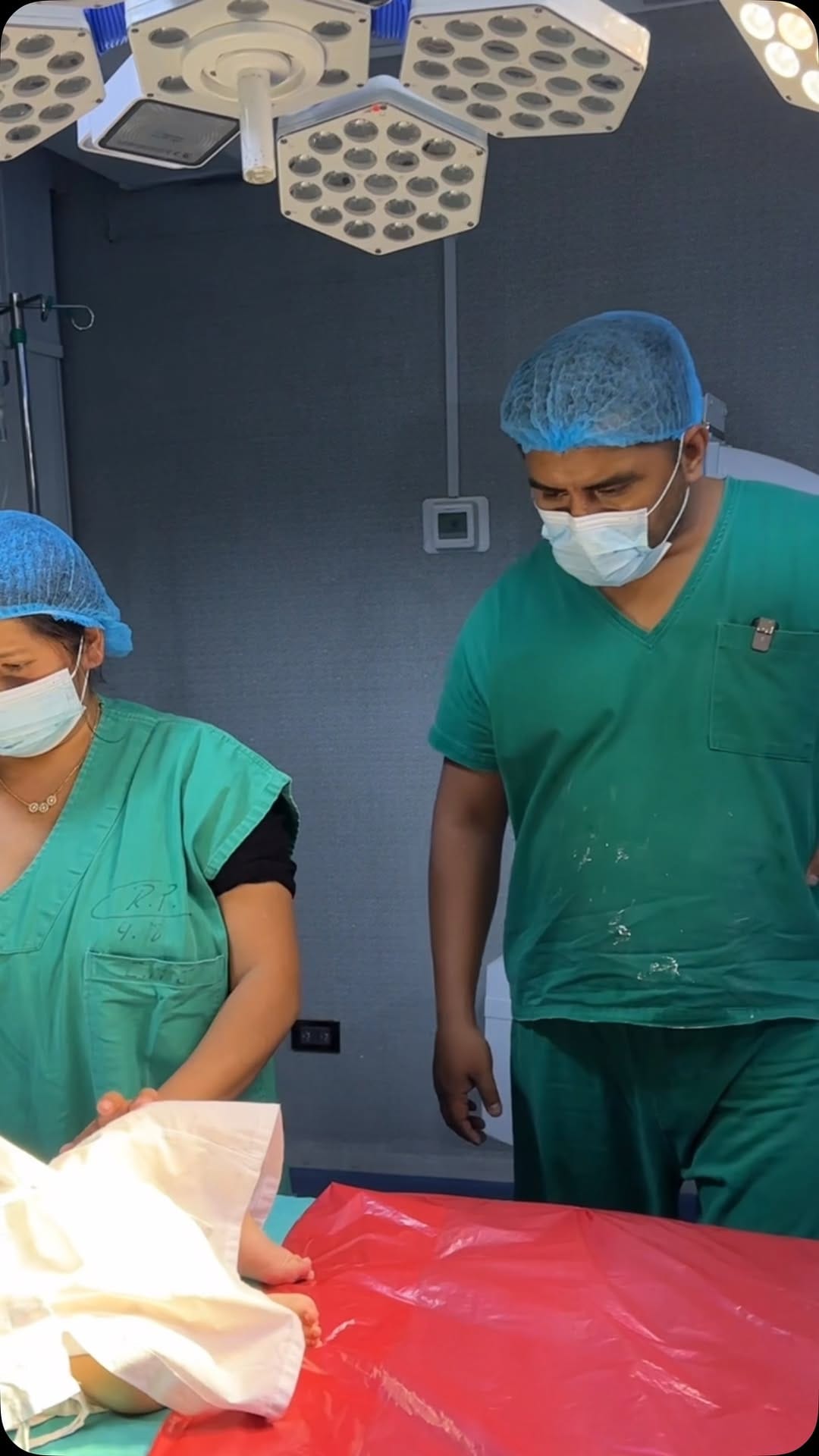 Post 5 by Dr Jimmy Mendoza on Instagram (video)