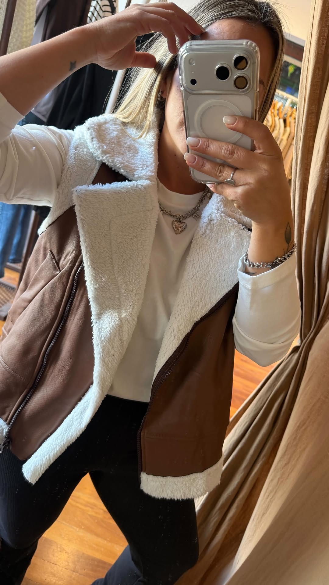Post 6 by 𝙄𝙣𝙛𝙞𝙣𝙞𝙩𝙖 💫 on Instagram (video)