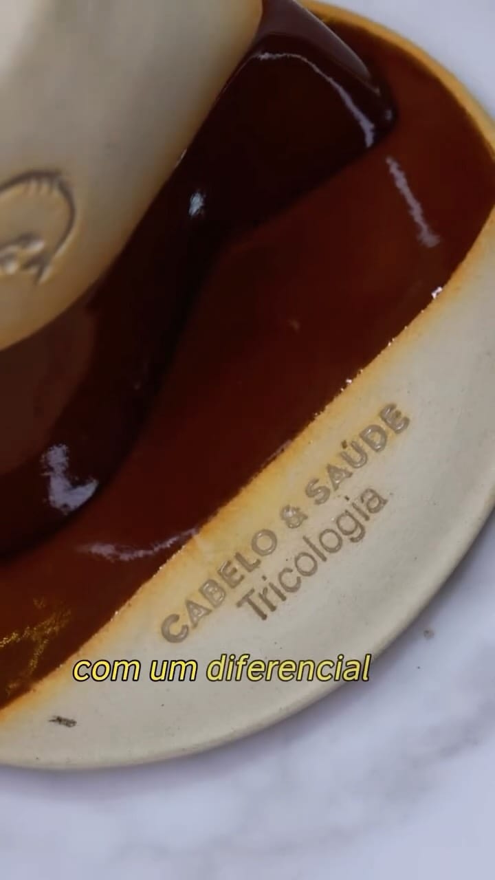 Post 8 by Clínica Cabelo e Saúde on Instagram (video)