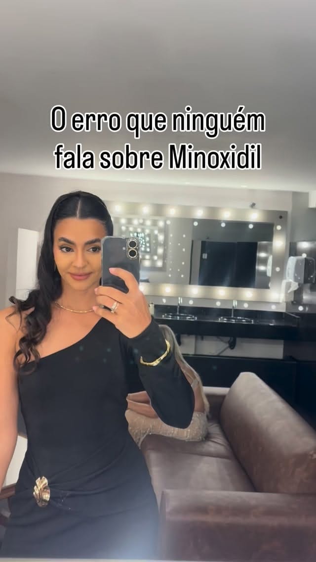 Post 5 by Clínica Cabelo e Saúde on Instagram (video)