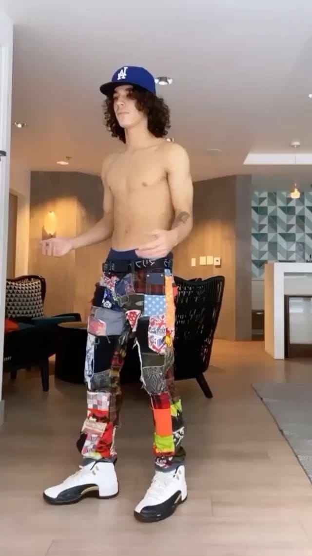 Post 2 by The Future Kingz FP on Instagram (video)