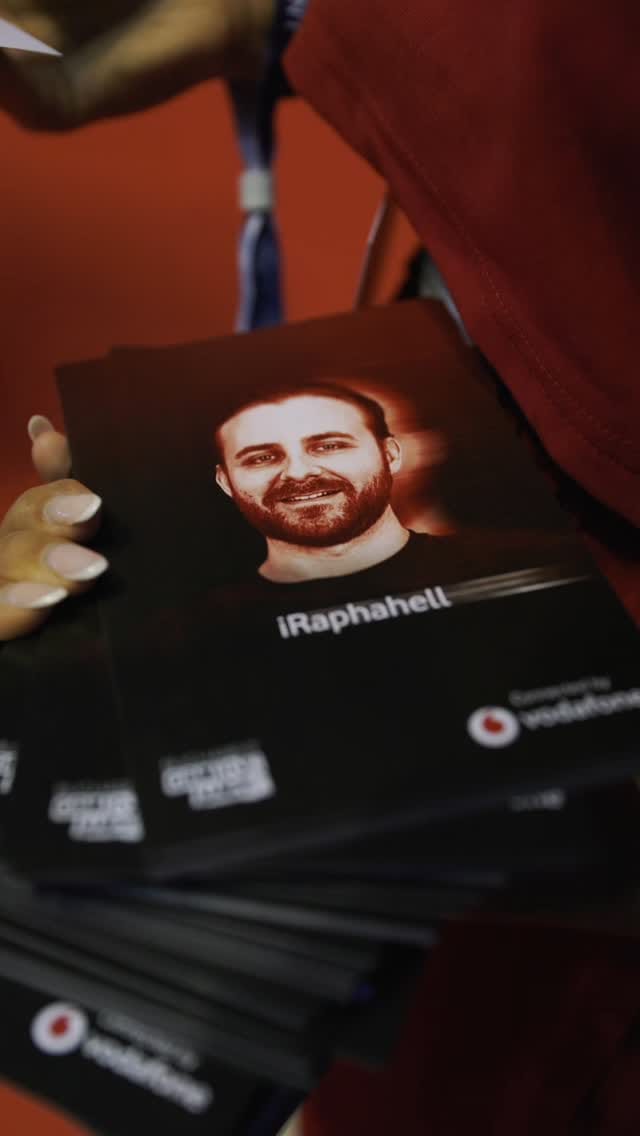 Post 4 by iRaphahell on Instagram (video)