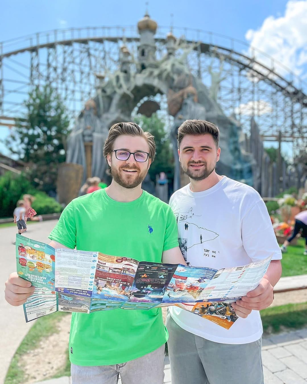 Post 9 by iRaphahell on Instagram (carousel)