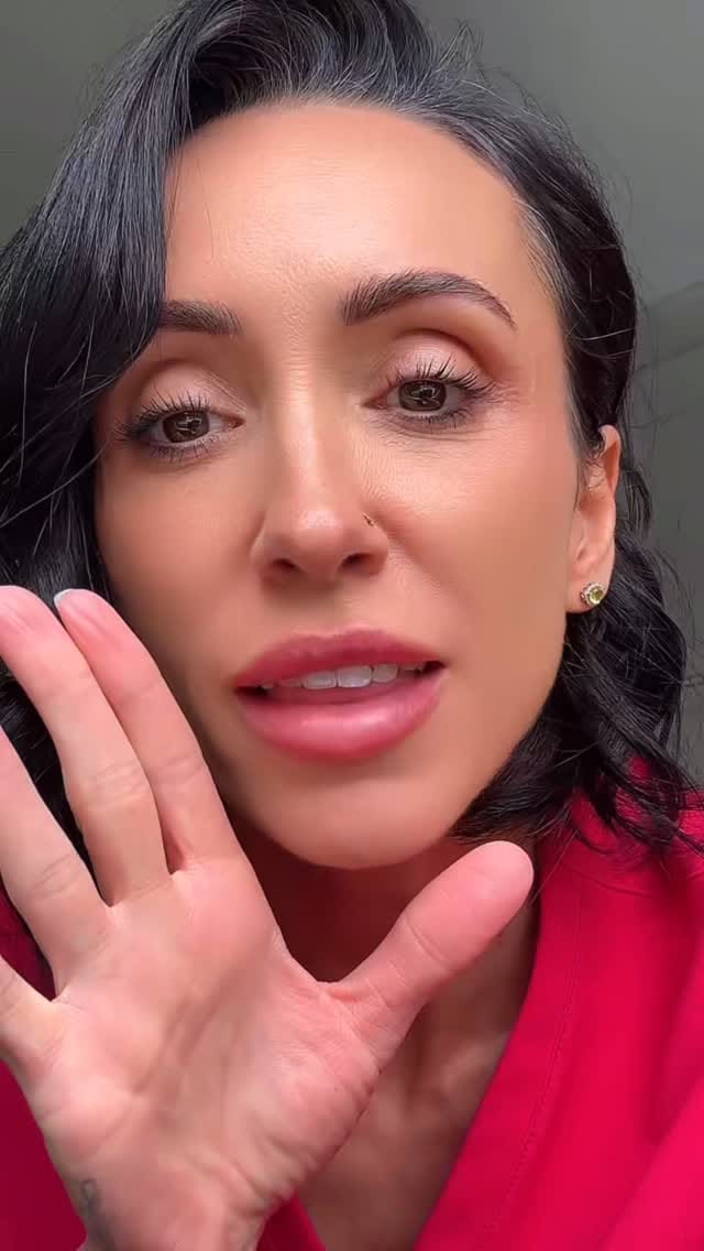 Post 6 by Sonia Cona | Acne Specialist Brampton on Instagram (video)