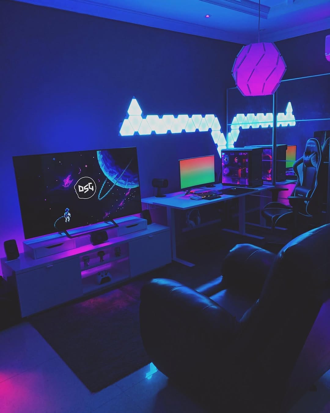 Post 9 by صخر on Instagram (image)