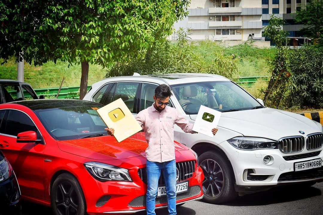 Post 3 by Vaibhav Gupta on Instagram (image)
