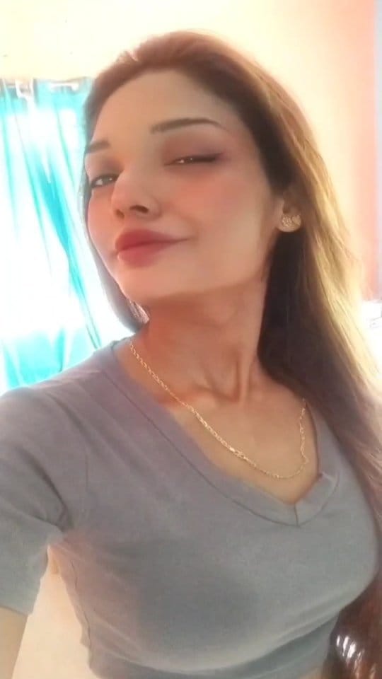Post 10 by nidhi × kolkata on Instagram (video)