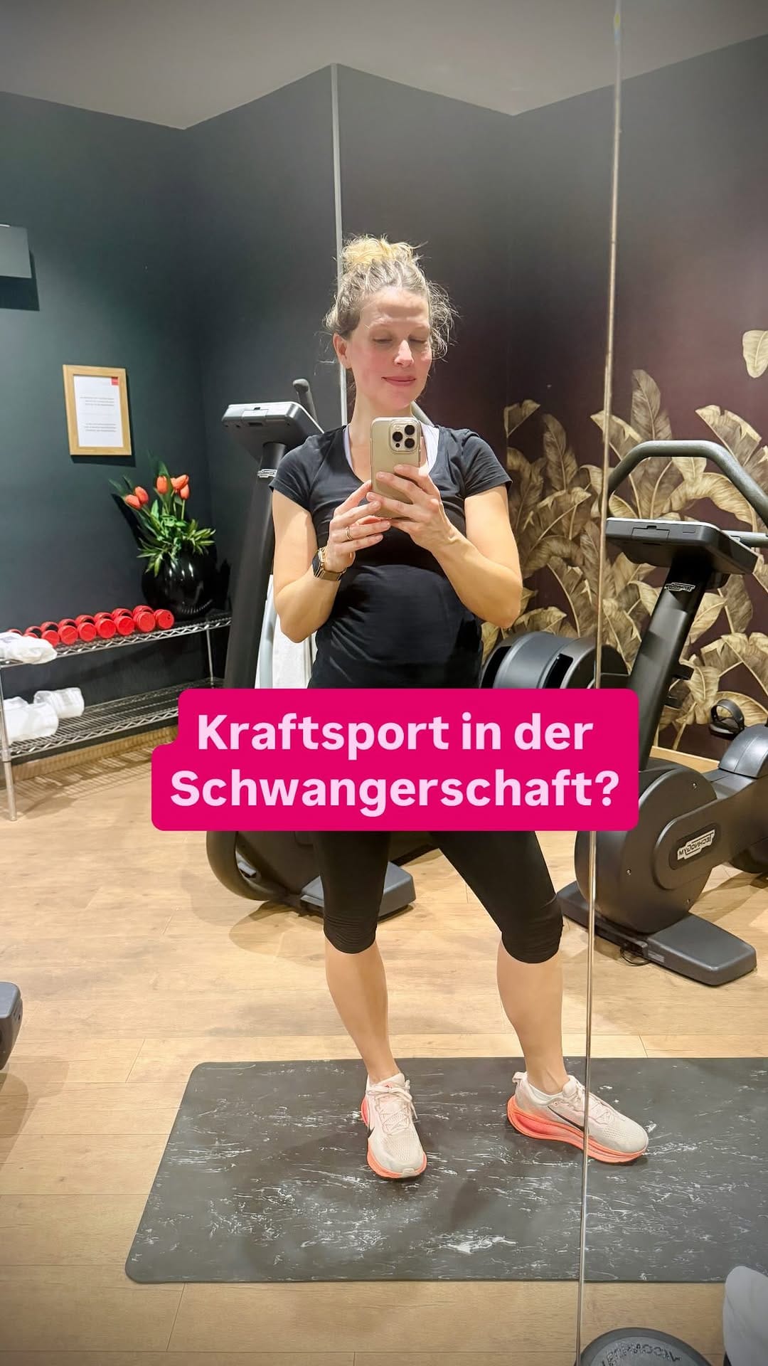 Post 6 by Dr. Julia Fischer on Instagram (video)