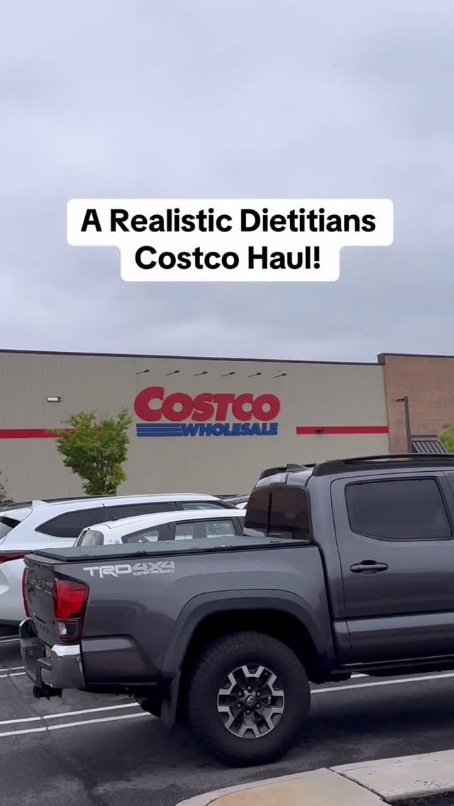 Post 4 by Lauren, Registered Dietitian on Instagram (video)