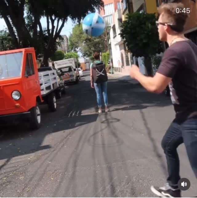 Post 4 by Alyery Rojas🌸 on Instagram (video)